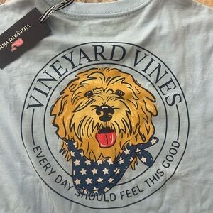Vineyard vine tshirt